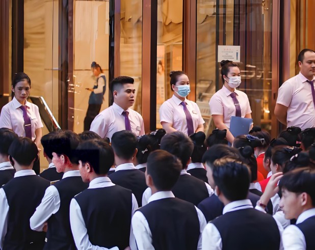 华纳公司客服团队现场服务